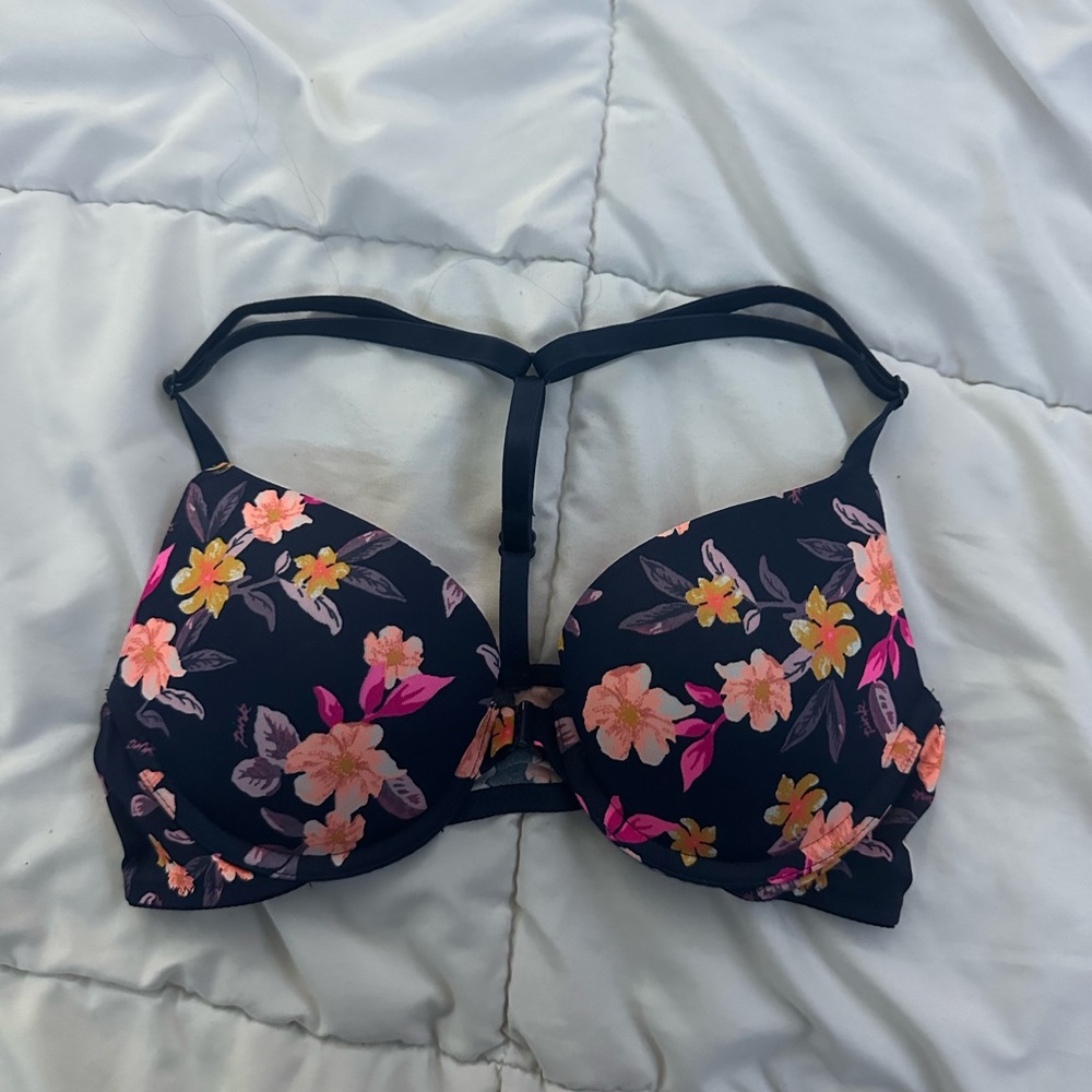 Victoria's Secret PINK Floral Push Up Bra